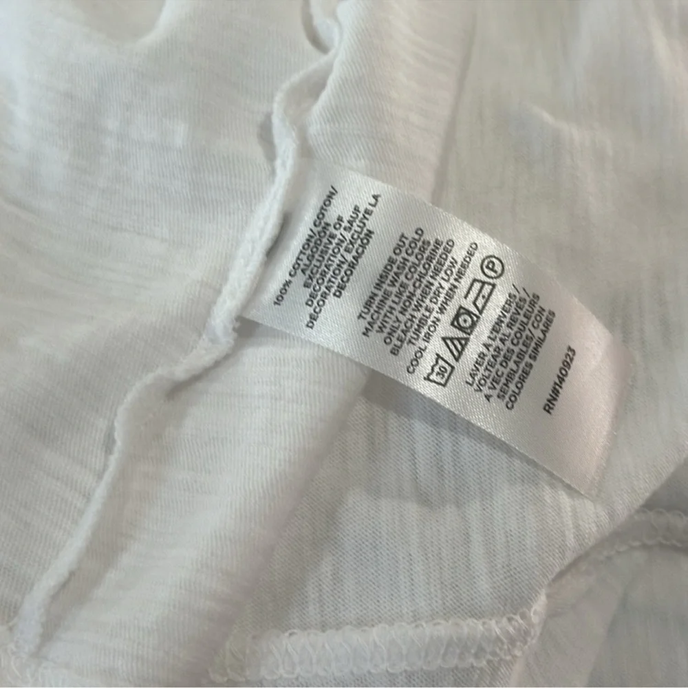 NWOT Loft Eyelet Flutter Henley White/Blue Mixed Media Top  size XL - Picture 6 of 6